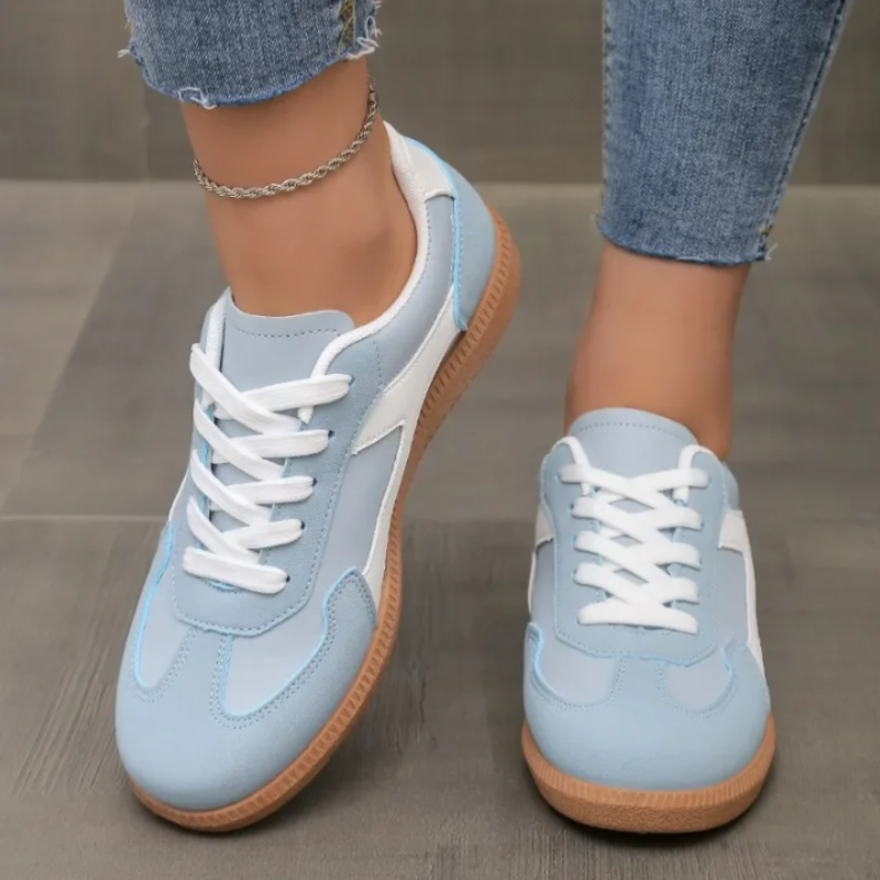 Varsity Arc Sneakers - London Lake
