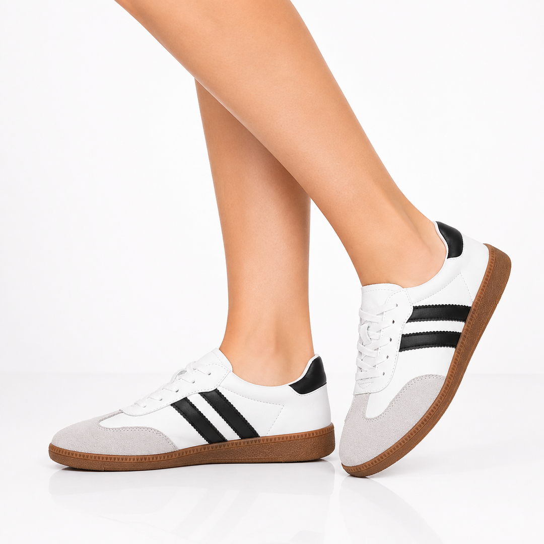 Brooklyn Low-Top Sneakers