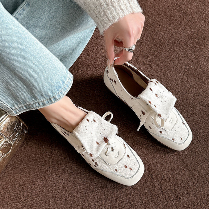 Ciara Suede Sneakers - London Lake