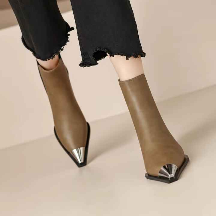 Verona Point Leather Boots - London Lake