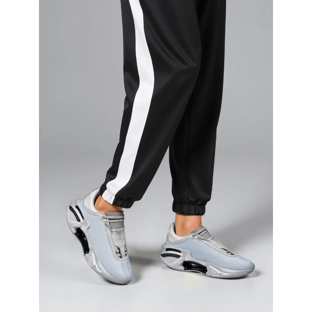 Hyper Volt Motion Sneakers - London Lake