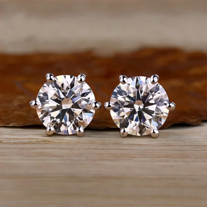 Lyra Glow Moissanite Studs - London Lake