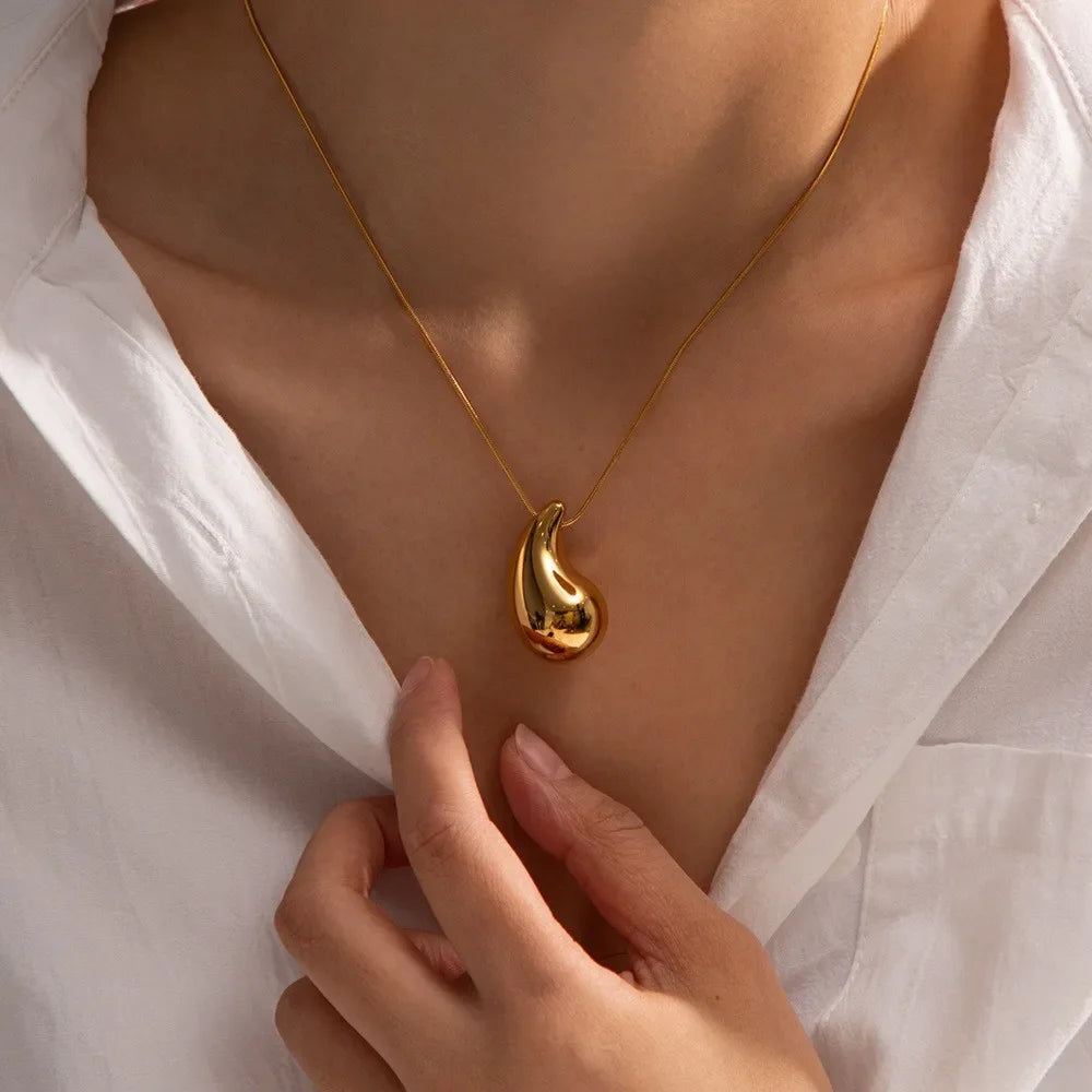 Nova Raindrop Necklace - London Lake