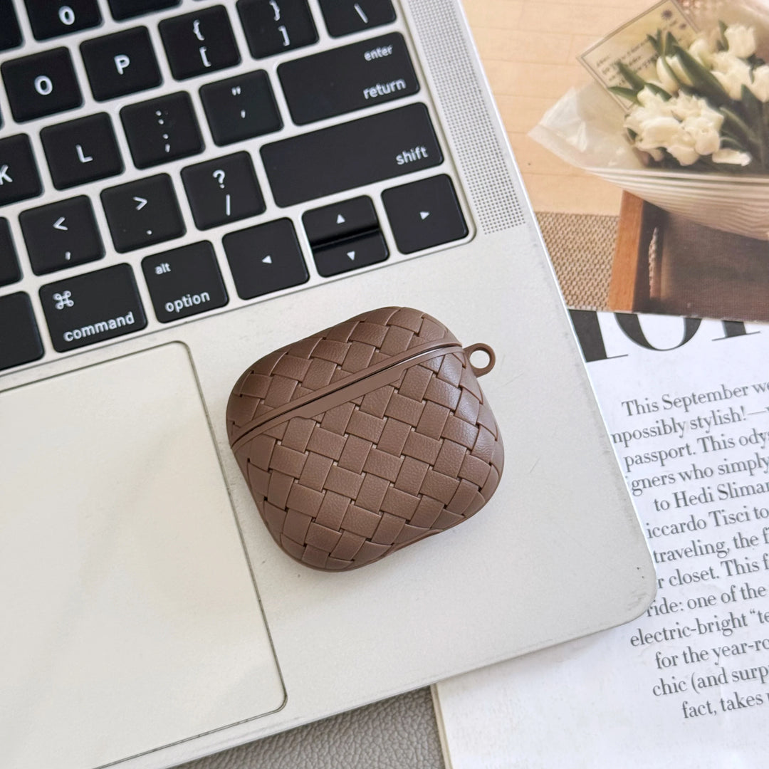 Silcone Woven AirPods Case - London Lake