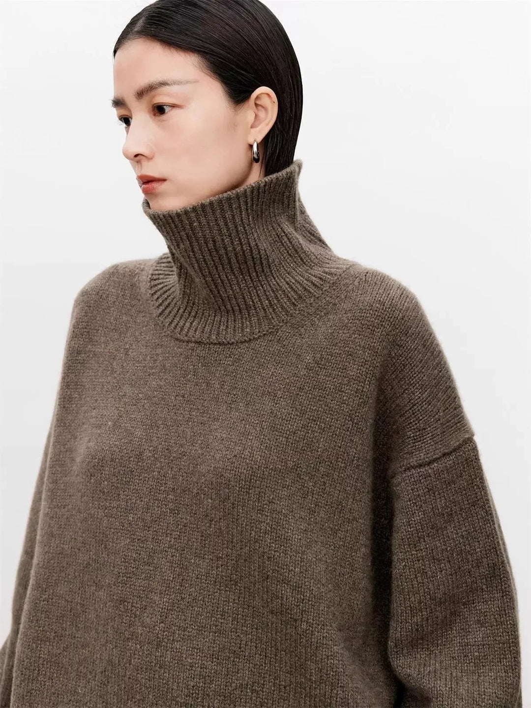 Oversized Turtleneck Cashmere Sweater - London Lake