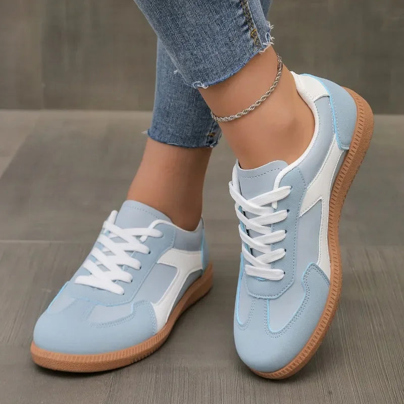 Varsity Arc Sneakers - London Lake
