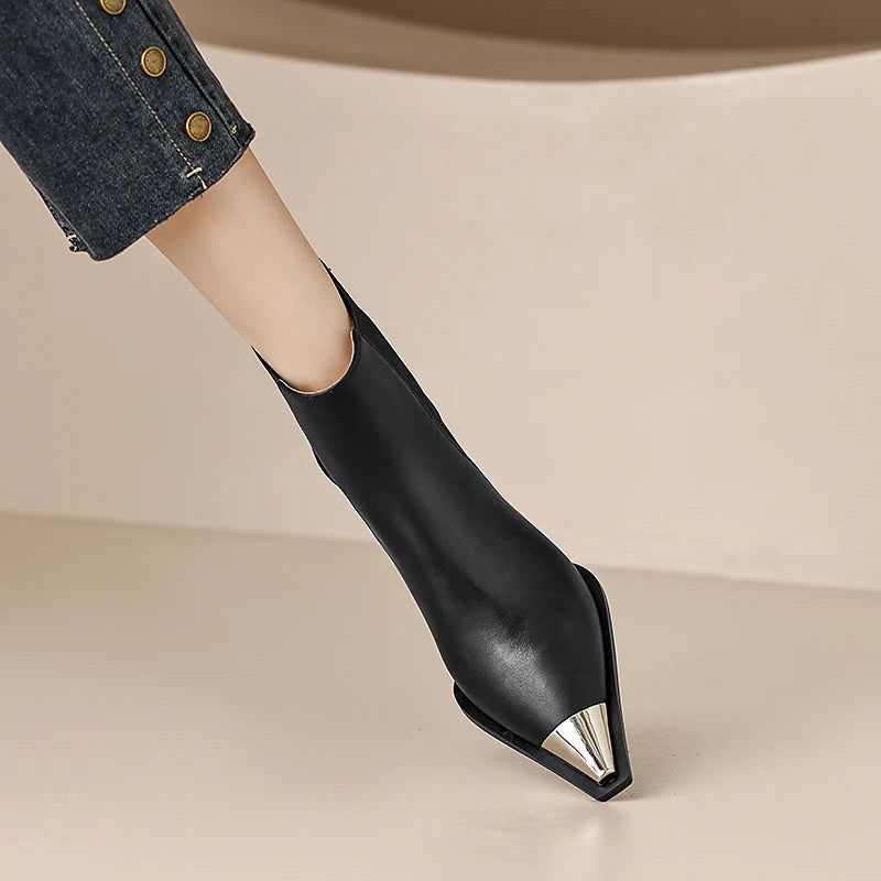 Verona Point Leather Boots - London Lake