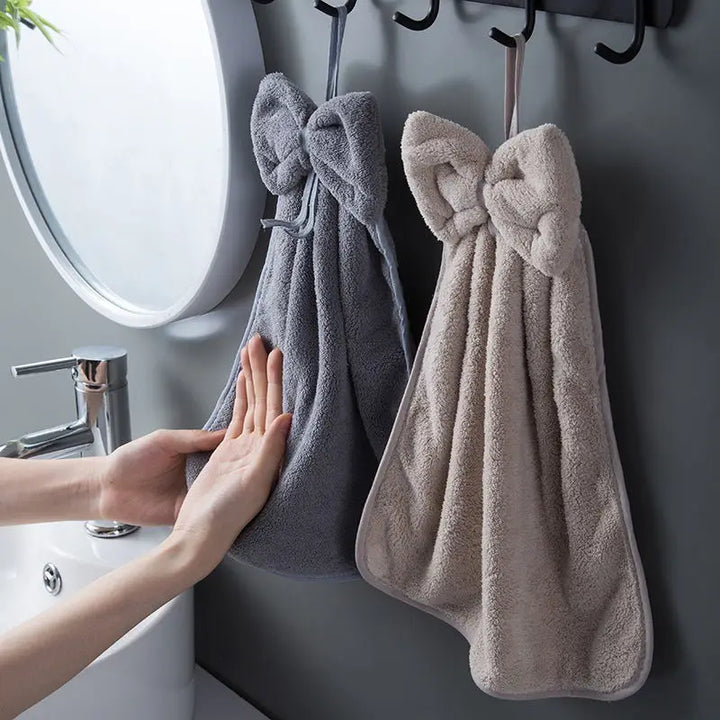BowHaven Hand Towels - London Lake