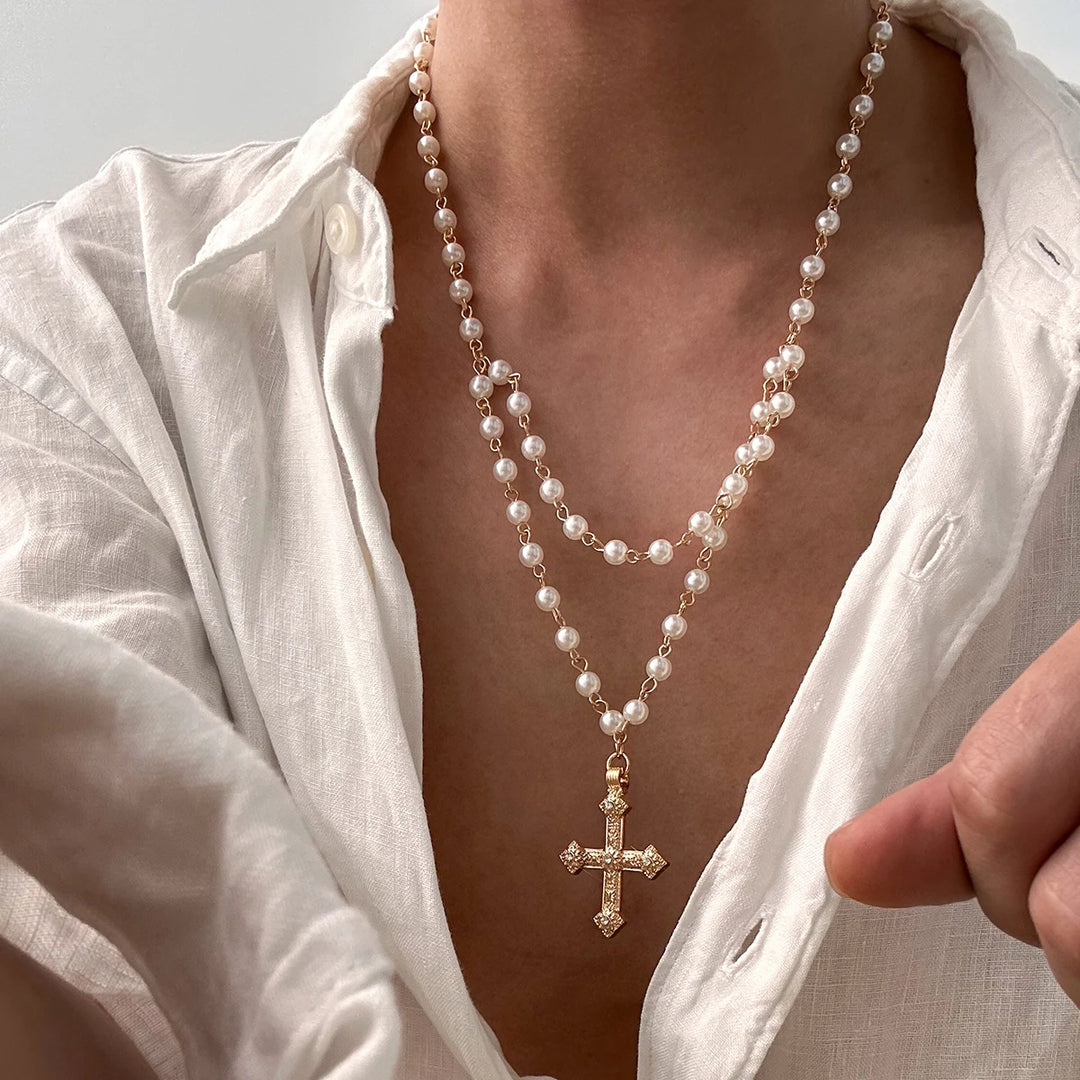 Rosa Cross Pearl Necklace - London Lake
