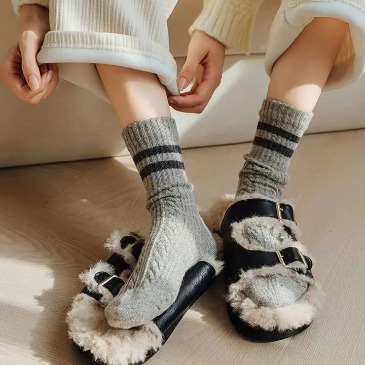 Willow Lane Socks - London Lake