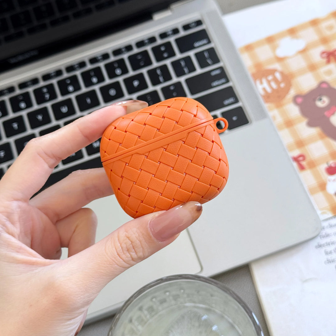 Silcone Woven AirPods Case - London Lake