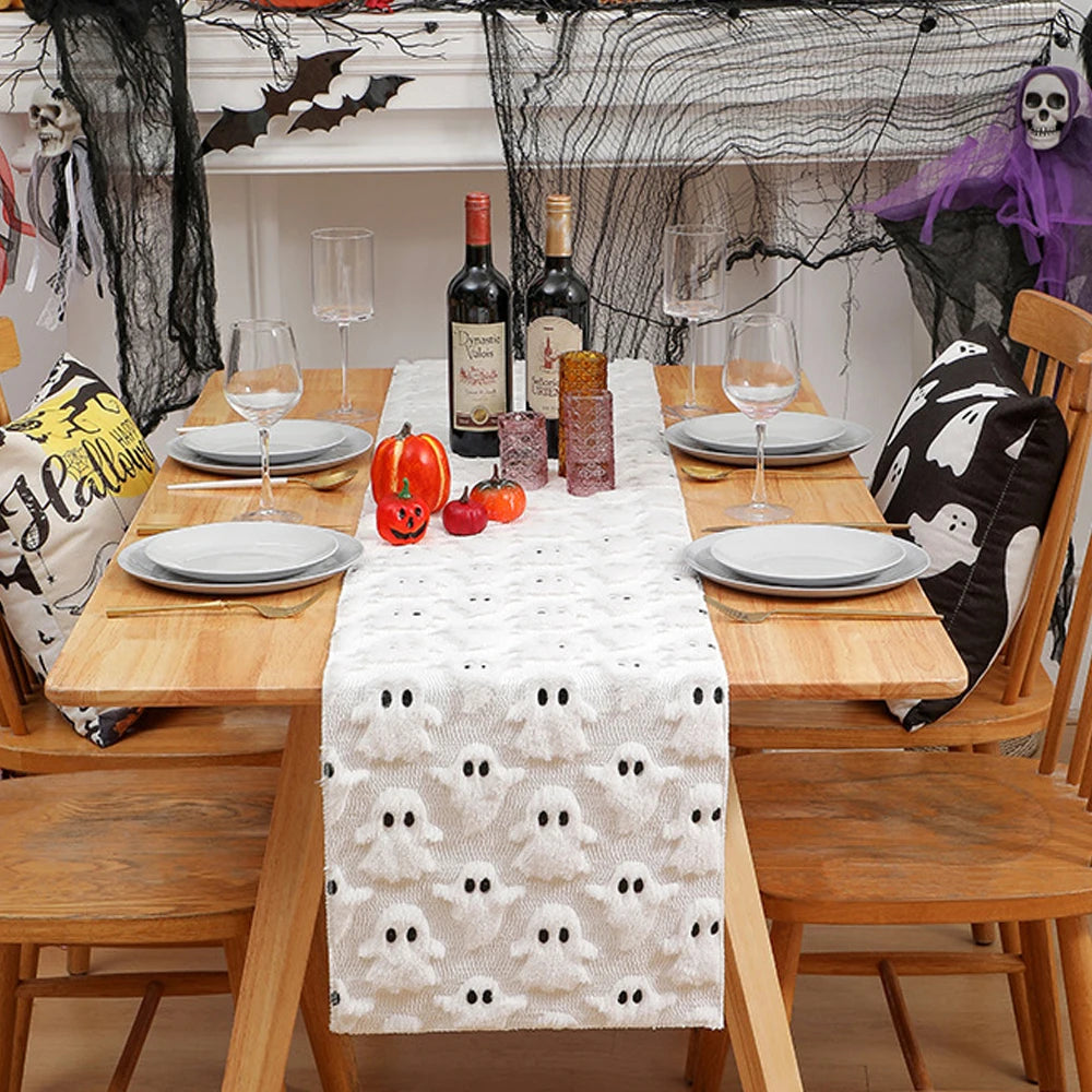 Phantom Table Runner - London Lake