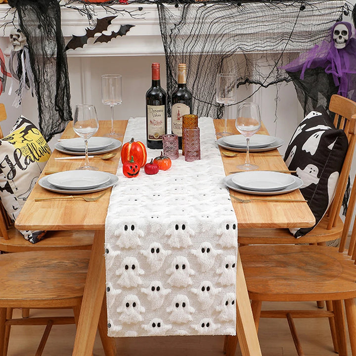 Phantom Table Runner - London Lake