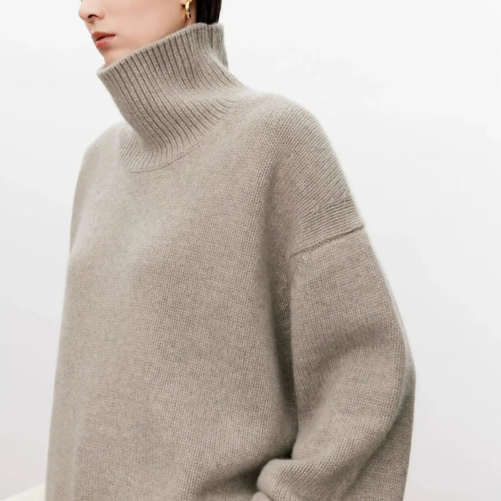 Oversized Turtleneck Cashmere Sweater - London Lake