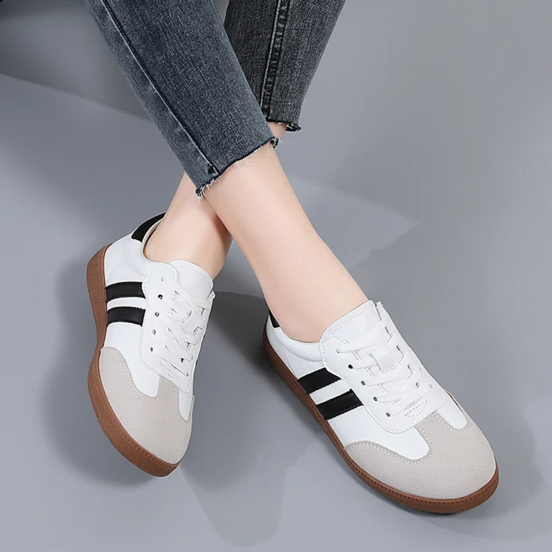 Brooklyn Low-Top Sneakers - London Lake