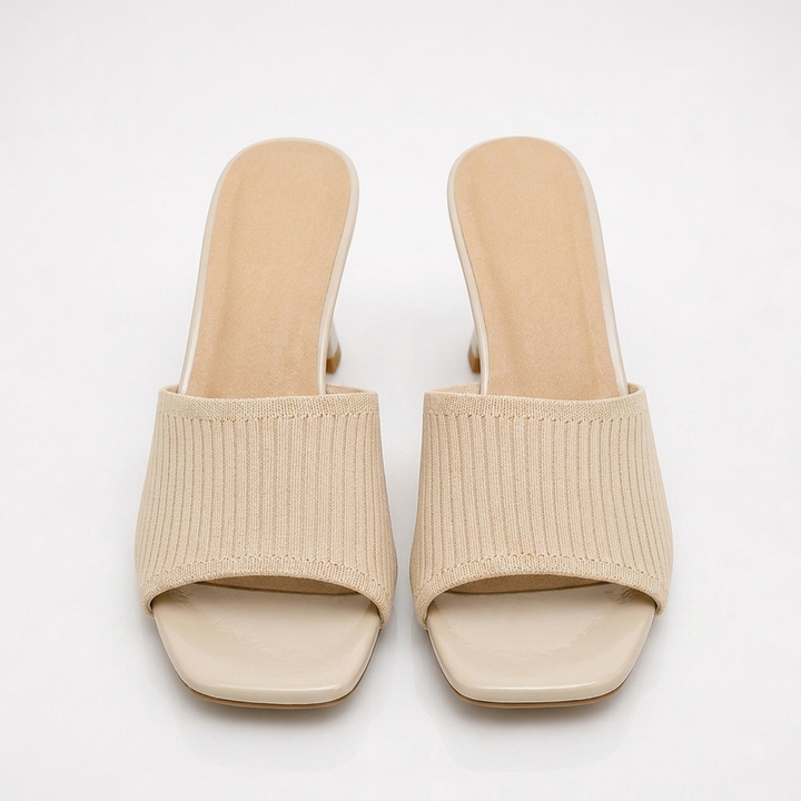 Beige Helena women's kitten heels, front view of the pair